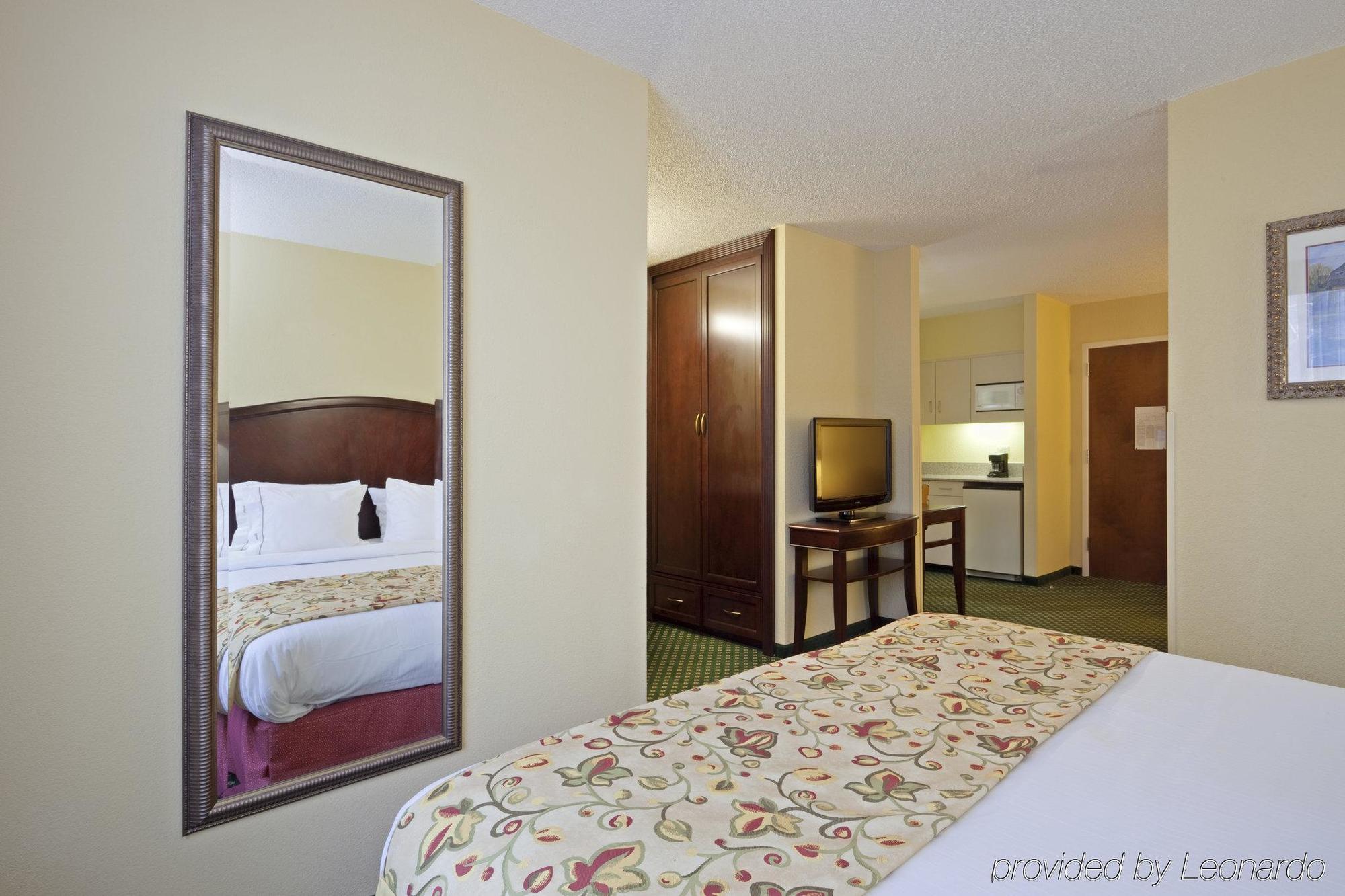 Hotel Express By Ihg 2*